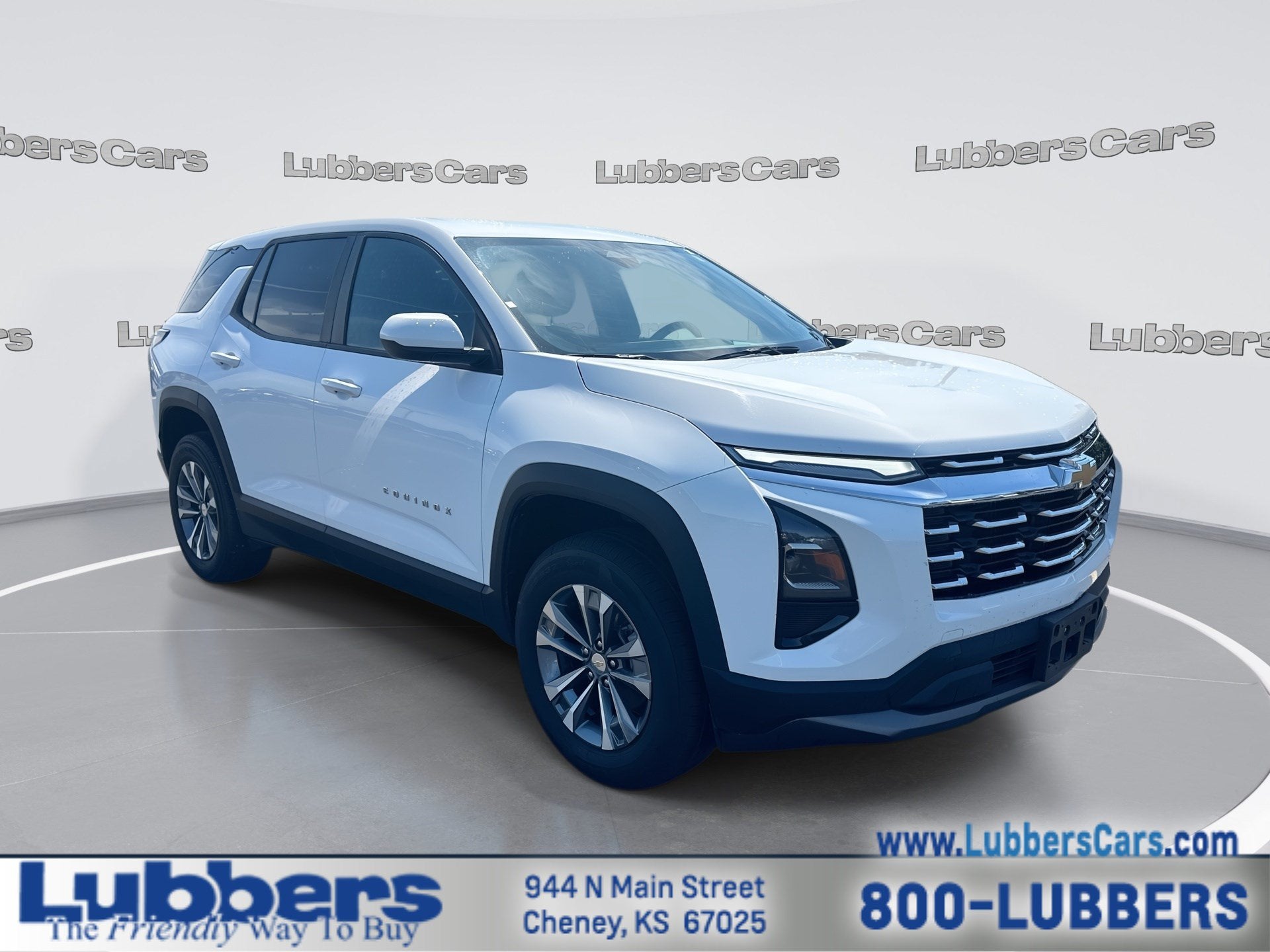 2025 Chevrolet Equinox FWD LT in Summit White — front three-quarter view